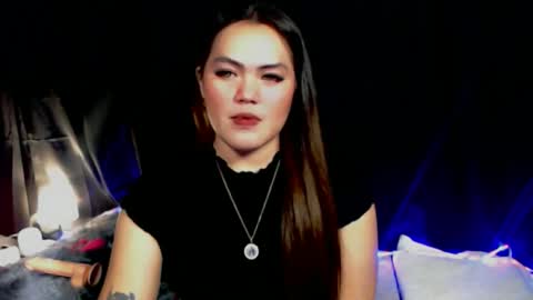 Snapshot of venus_colly chatting on 10.10.25 I am Colly Your mystery girl online show from 10.10.25