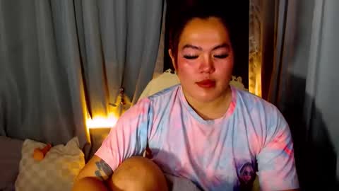 Snapshot of venus_colly chatting on 04.10.26 I am Colly Your mystery girl online show from 04.10.26