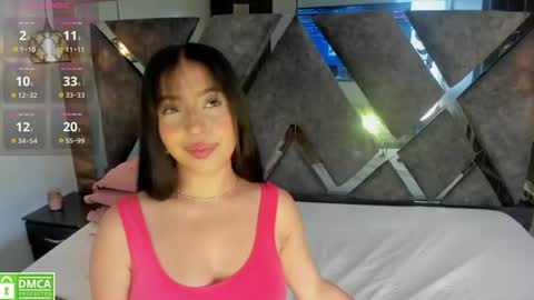 Snapshot of venus_velez chatting on 07.17.26 Venus online show from 07.17.26