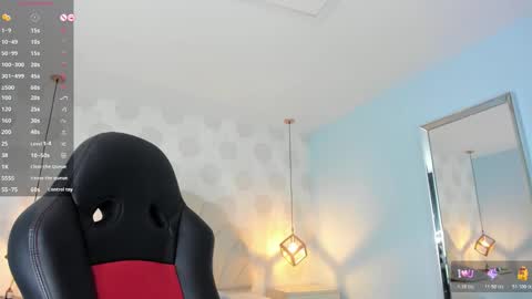 VENUS online show from 02.25.26