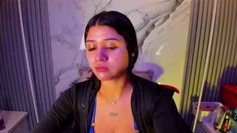 Venusowen  online show from 05.04.26