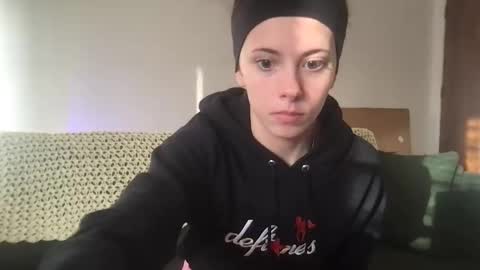 Snapshot of venustheflytrap chatting on 11.14.25 venustheflytrap online show from 11.14.25