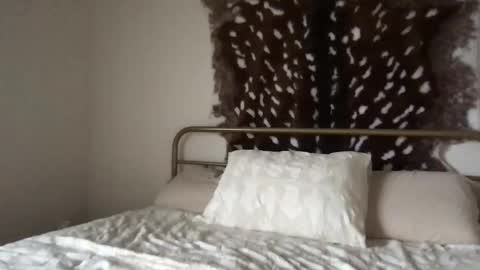 Snapshot of venustheflytrap chatting on 11.21.25 venustheflytrap online show from 11.21.25