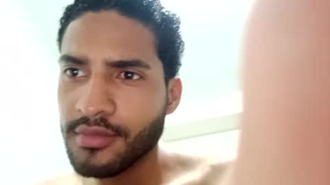 Snapshot of veny93274750 chatting on 01.16.25 veny93274750 online show from 01.16.25