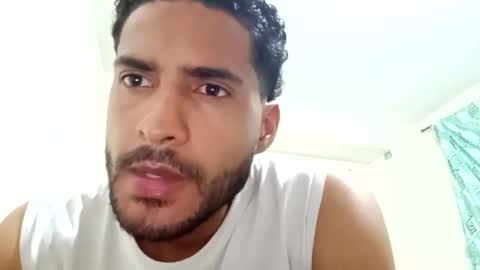 Snapshot of veny93274750 chatting on 01.20.25 veny93274750 online show from 01.20.25