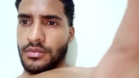 Snapshot of veny93274750 chatting on 01.21.25 veny93274750 online show from 01.21.25