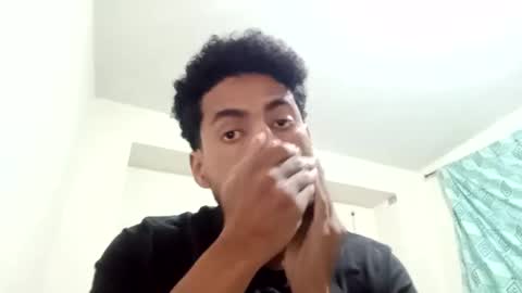 Snapshot of veny93274750 chatting on 02.08.25 veny93274750 online show from 02.08.25