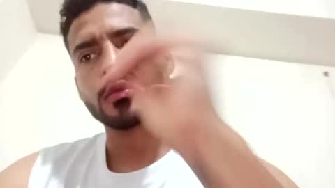 Snapshot of veny93274750 chatting on 03.11.25 veny93274750 online show from 03.11.25