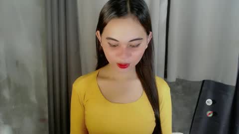 Snapshot of veola_sexy chatting on 12.15.24 veola_sexy online show from 12.15.24