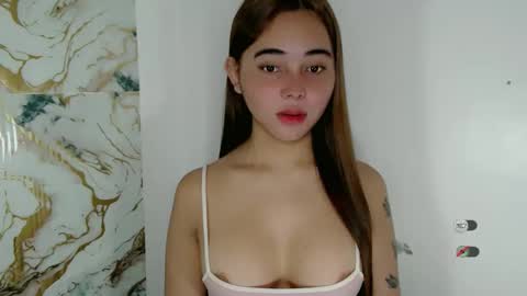 Snapshot of veola_sexy chatting on 11.19.25 veola_sexy online show from 11.19.25