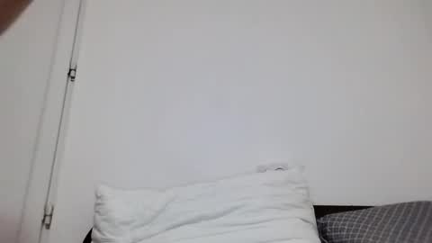 Snapshot of vera_elle chatting on 10.18.25 Vera online show from 10.18.25