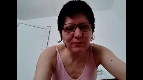 Vera online show from 05.04.26