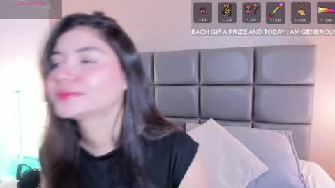 Snapshot of vera_price_ chatting on 05.14.26 Vera online show from 05.14.26