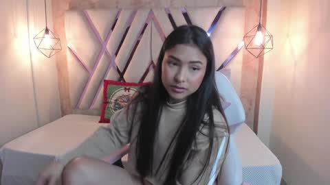 Domelipa  online show from 12.26.24