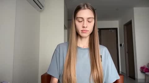 verablanc online show from 04.23.26