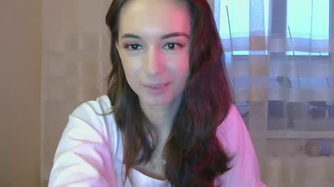 Snapshot of veralush chatting on 10.09.25 Una online show from 10.09.25