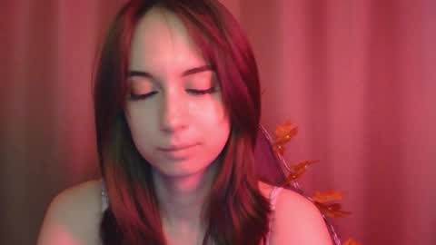 Snapshot of veralush chatting on 11.10.25 Una online show from 11.10.25