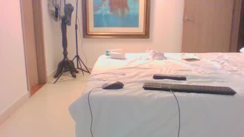 Snapshot of vergagolosa22 chatting on 01.04.25 vergagolosa22 online show from 01.04.25