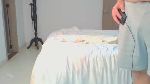 Snapshot of vergagolosa22 chatting on 03.01.25 vergagolosa22 online show from 03.01.25
