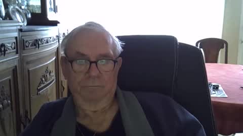 Snapshot of vergne50 chatting on 05.19.26 vergne50 online show from 05.19.26
