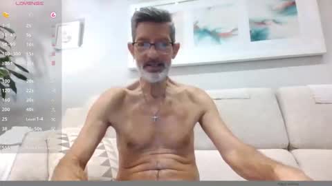 Snapshot of verifly chatting on 09.19.25 Victor online show from 09.19.25