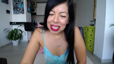 vero_milf online show from 02.22.25