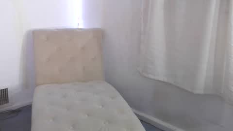 Snapshot of veronica_0909 chatting on 12.09.24 Veronica online show from 12.09.24