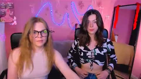 Snapshot of veronica_bubble chatting on 06.09.26 Ronni online show from 06.09.26