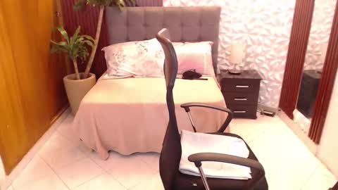 Snapshot of veronica_em1 chatting on 03.03.26 VERONICA online show from 03.03.26