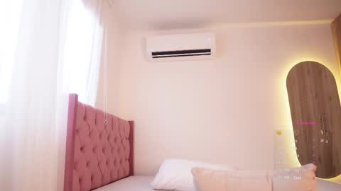 Snapshot of veronica_mendez1 chatting on 02.06.26 Veronica online show from 02.06.26