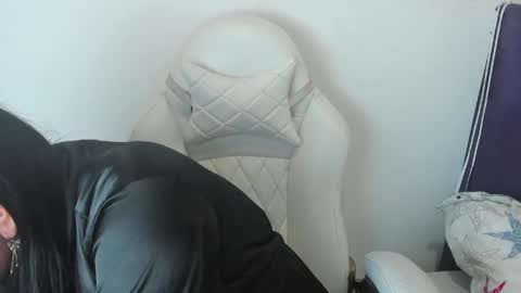 veronicaa_squirt online show from 04.23.26