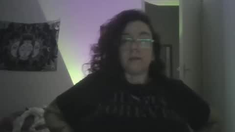 Snapshot of veronicadiscovery chatting on 11.27.25 veronicadiscovery online show from 11.27.25