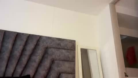 Snapshot of veronicadussan chatting on 02.06.25 Miss Veronica dussan Tw Veronicasm IG Ashveronica online show from 02.06.25