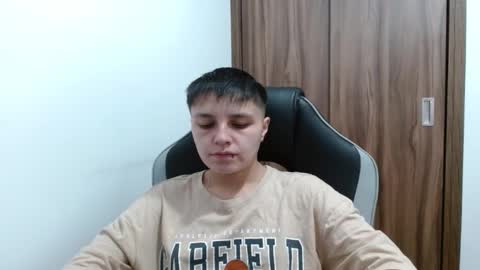 Snapshot of veronicaelite16 chatting on 12.24.24 Veronica Clark online show from 12.24.24