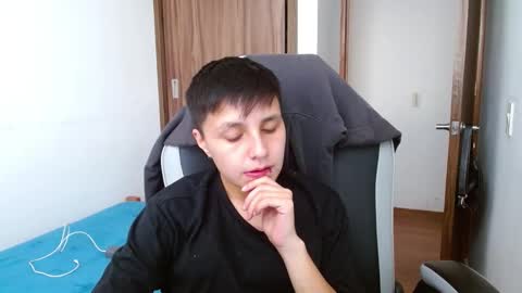 Snapshot of veronicaelite16 chatting on 02.24.25 Veronica Clark online show from 02.24.25