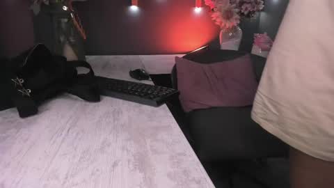Veronica online show from 06.04.26