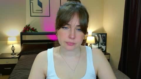 Veronica online show from 04.28.26