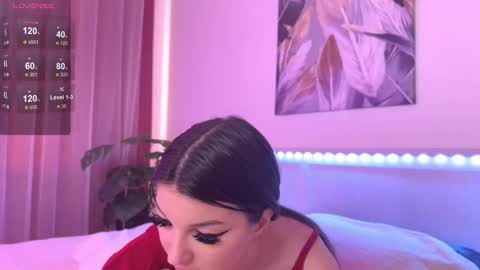 Snapshot of veronicaleal_ chatting on 10.21.25 Vivi online show from 10.21.25