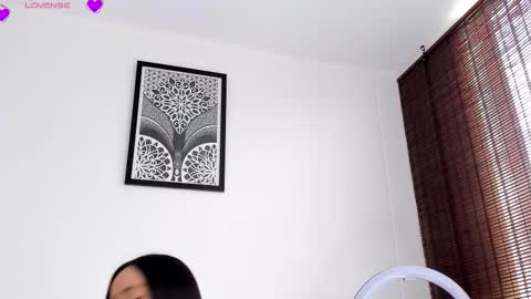 VeronicaTonu online show from 09.13.25