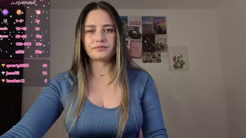 Snapshot of veronika__winslow_ chatting on 04.04.26 Vero online show from 04.04.26
