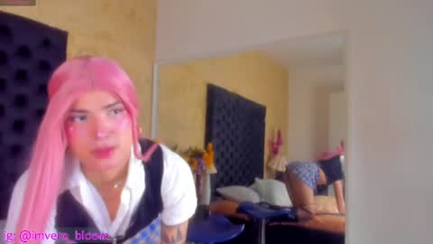Snapshot of veronikabloom_ chatting on 04.08.26 Veronika online show from 04.08.26