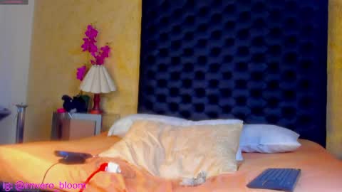 Snapshot of veronikabloom_ chatting on 04.10.26 Veronika online show from 04.10.26