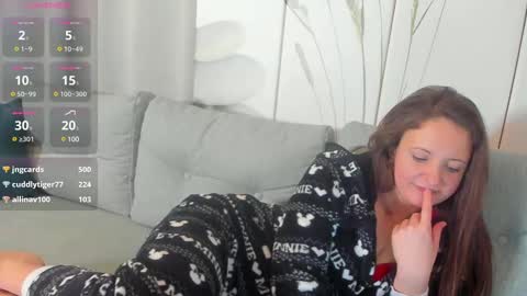 Snapshot of veroniquexxx1 chatting on 02.26.25 veroniquexxx1 online show from 02.26.25