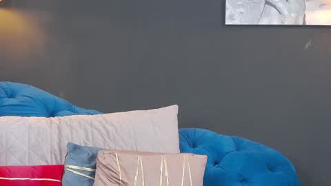 Snapshot of verra_lore chatting on 12.23.24 Verra online show from 12.23.24