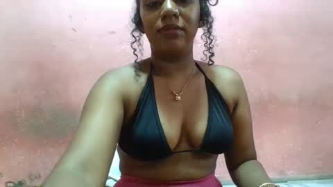 Snapshot of verronique1511 chatting on 02.07.25 verronique1511 online show from 02.07.25