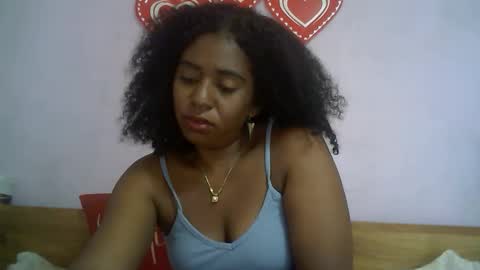Snapshot of verronique1511 chatting on 10.09.25 verronique1511 online show from 10.09.25