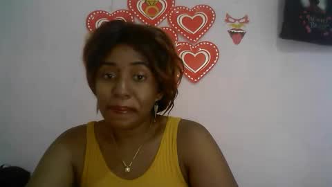 Snapshot of verronique1511 chatting on 10.18.25 verronique1511 online show from 10.18.25