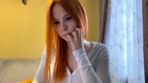 Snapshot of vertiegartrell chatting on 05.17.26 Lina online show from 05.17.26