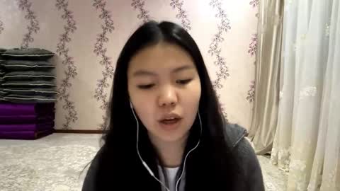 Adele online show from 02.04.26