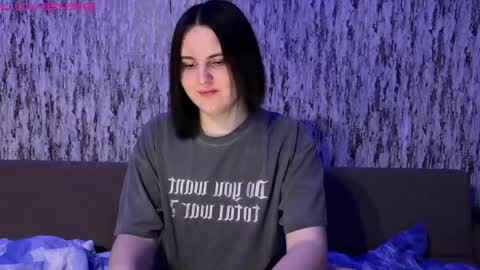 Snapshot of vertuliana chatting on 12.23.24 Karina followed me bb online show from 12.23.24